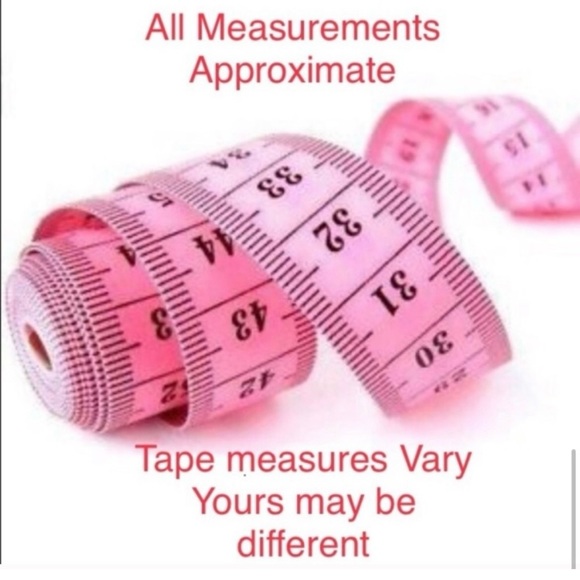 Black White Geo Print Button front blouse silky size small - Picture 12 of 12